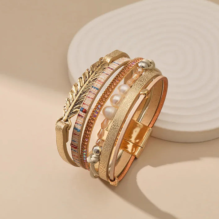 Bracelet cuir plume femme | Bijou bohème élégant