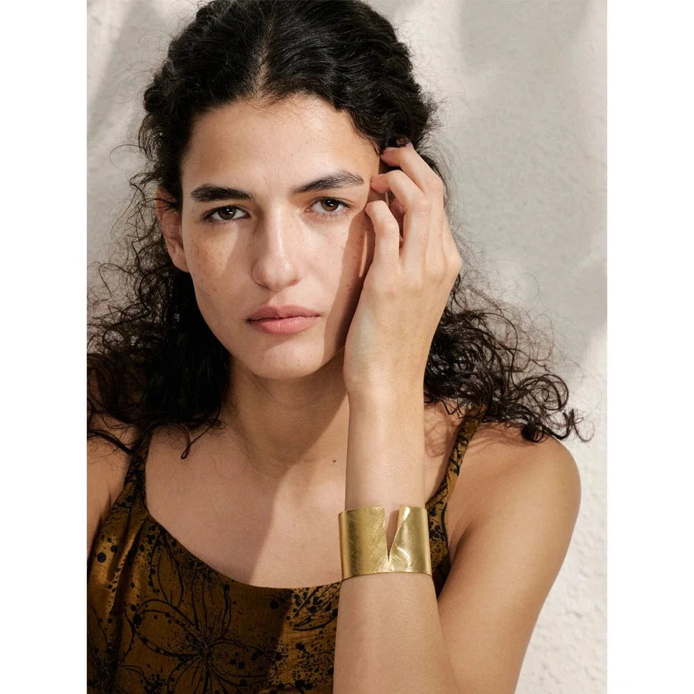 bracelet manchette sculpturale femme