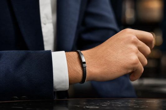 Bijou pour homme : pourquoi le bracelet est l'accessoire incontournable 2026