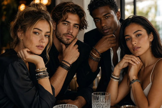 Comment porter plusieurs bracelets tendance sans surcharge en 2026