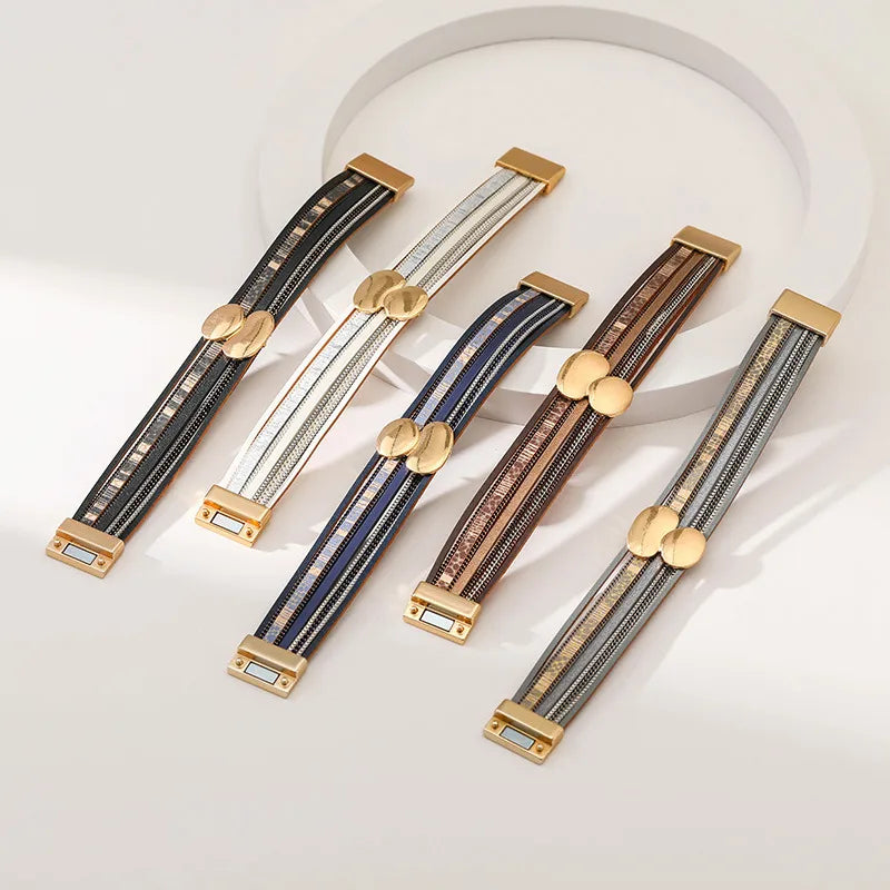 Bracelet cuir femme doré forme abstraite | Wristart