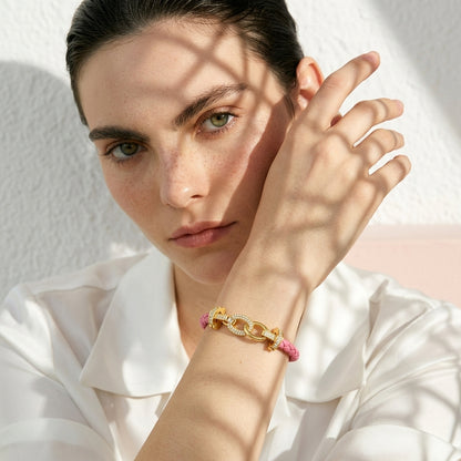 Bracelet cuir tressé femme maillons dorés | Élégant et raffiné