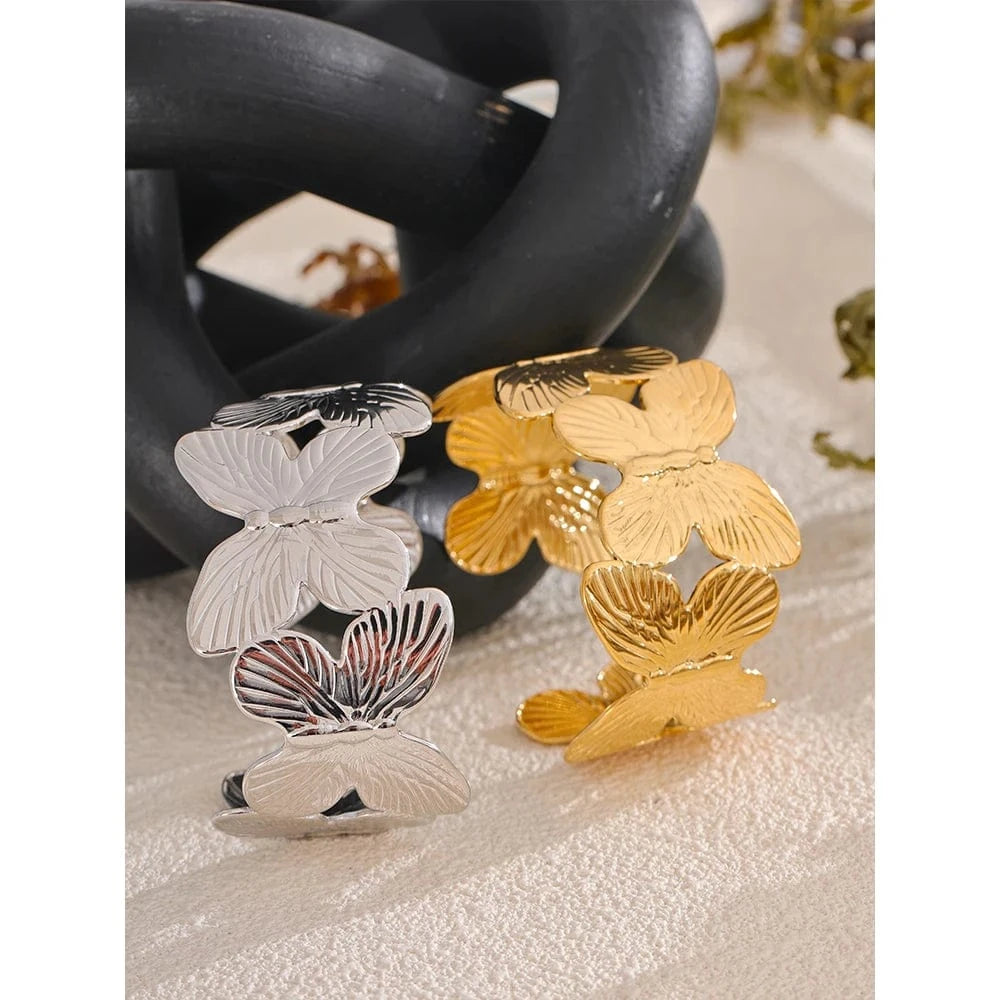 Bracelet papillon doré sculptural